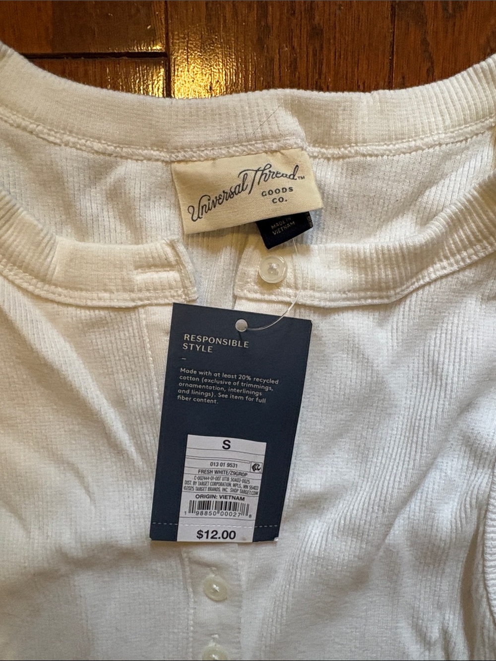 Universal Thread White Ribbed Button-Front Tank Top - Picture 2 of 3